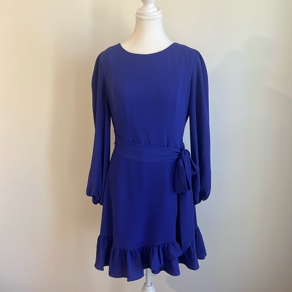 Lilly Pulitzer Dresses & Skirts - Lilly Pulitzer, long sleeve blue dress wrap skirt